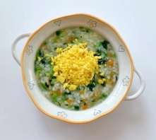 菠菜蛋花粥