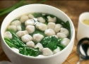 F:\2023玉振路资料\食谱图集\菠菜鱼丸汤.jpg菠菜鱼丸汤