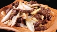 E:/2023.9玉振路资料/食谱图集/洋葱爆鸭心.jpg洋葱爆鸭心
