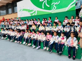 大二班集体照