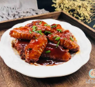 G:/玉振路/05玉振路2025-2026第一学期/食谱图集/红烧鸡翅.png红烧鸡翅